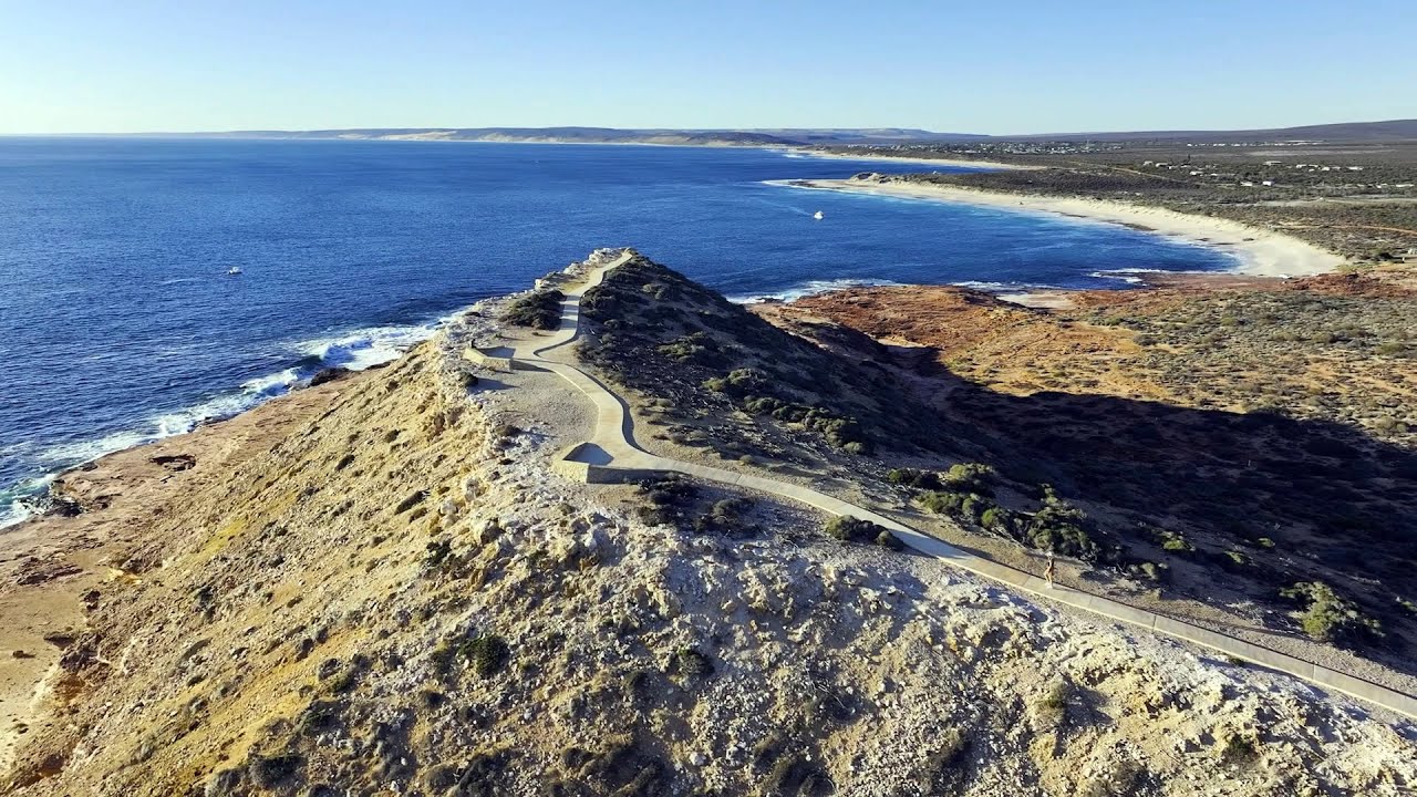 Destination WA - Red Bluff Lookout to Red Bluff Beach Trail
