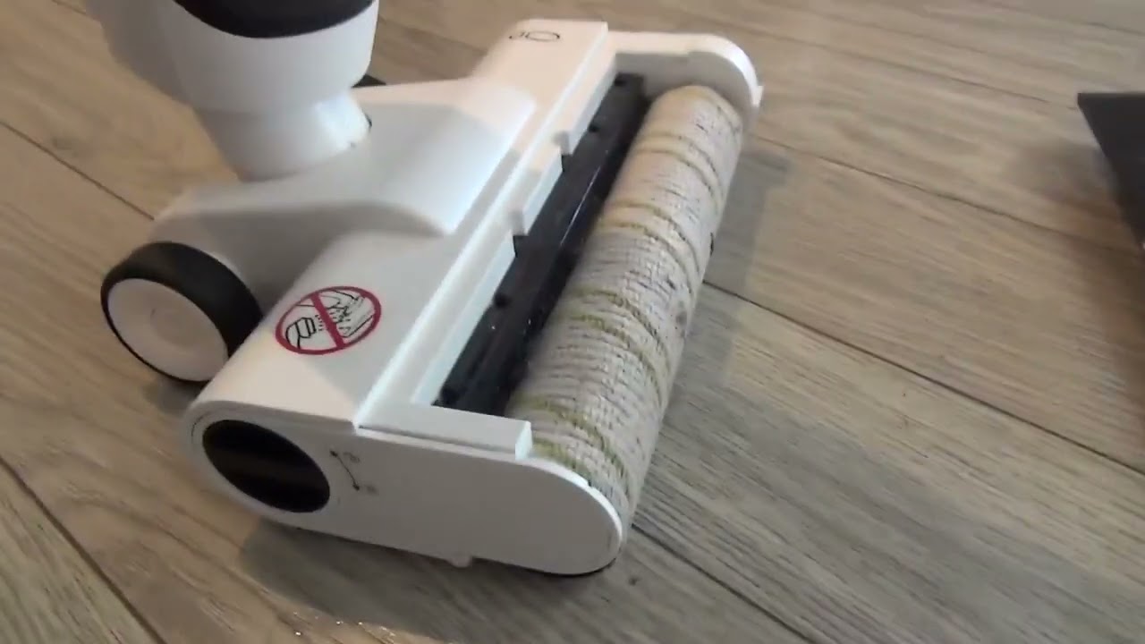 Kärcher Aspirateur Laveur sans Fil FCV 3, Il fait tout en un seul passage   il aspire et il lave