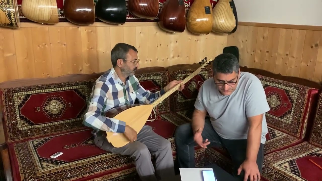 Saz Denemeleri | Eşarbını Yan Bağlama