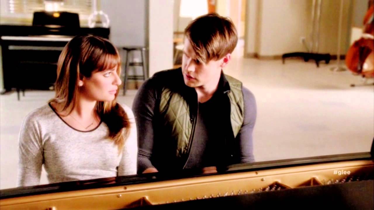 Sam & Rachel - The Edge Of Glory (6x07)