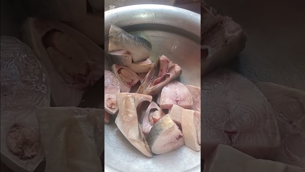 ইলিশ মাছের ঝোল 