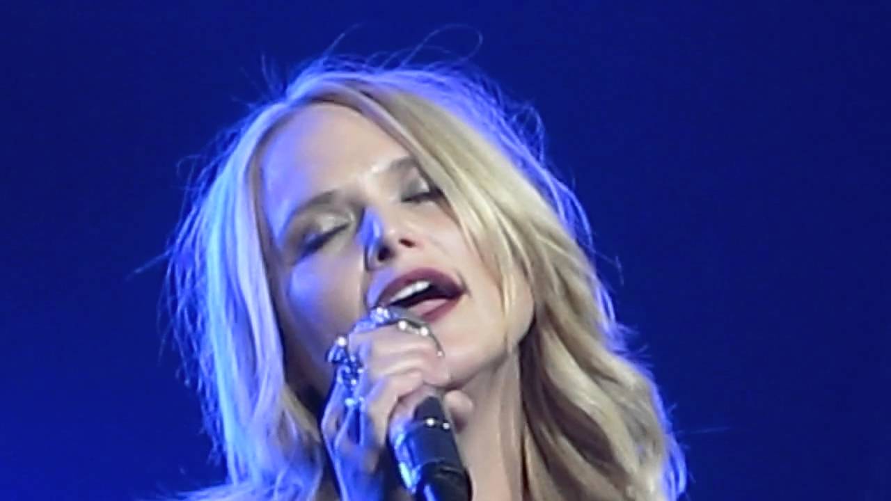 Miranda Lambert - Crazy (Live in Glasgow, Scotland)