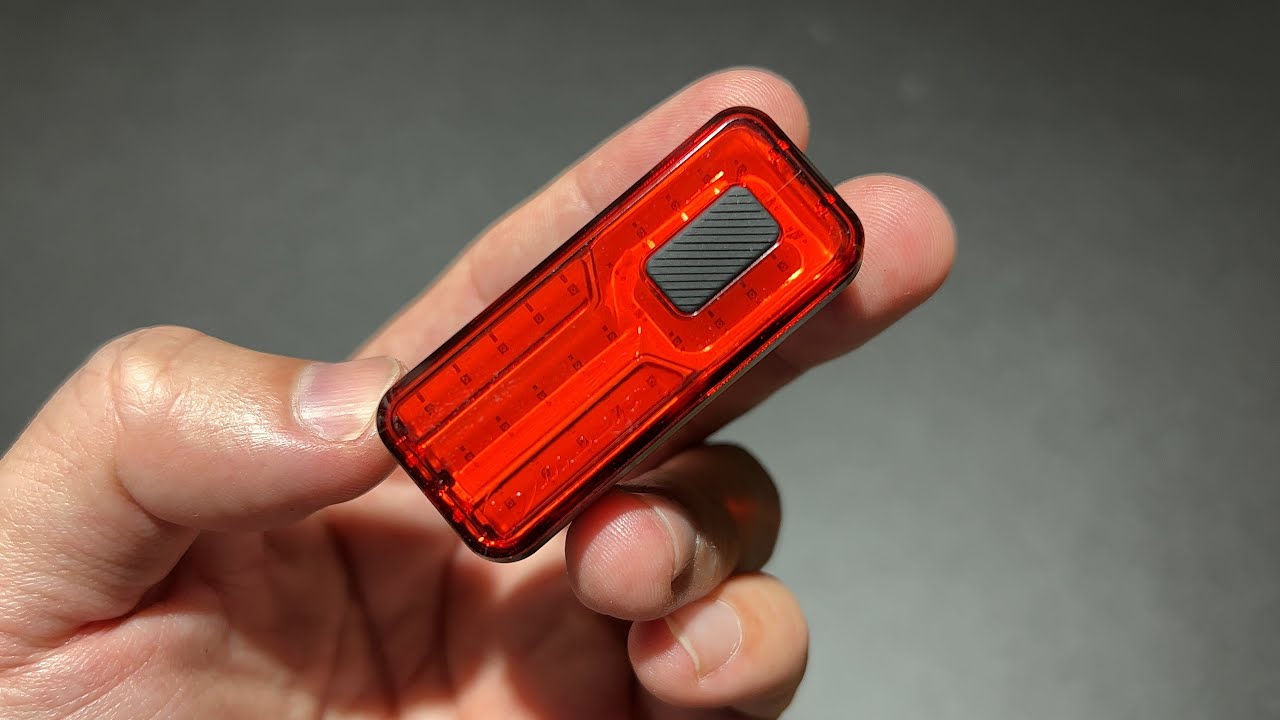 MOON HELIX LITE ไฟท้ายจักรยาน ชาจได้ สว่างจ้า กันน้ำ ปรับได้หลากหลายโหมด