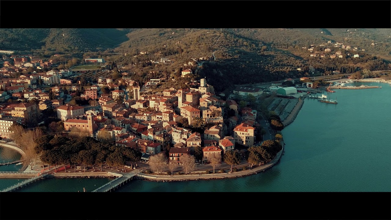 ITALY | Passignano sul Trasimeno | Cinematic Travel Video | DJI Mavic Mini
