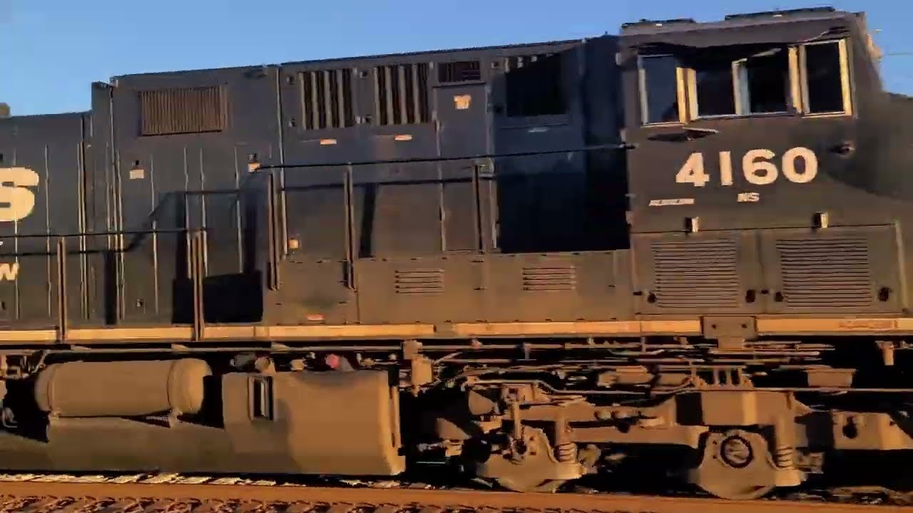 11 28 2025   NS4160   Spring City Depot