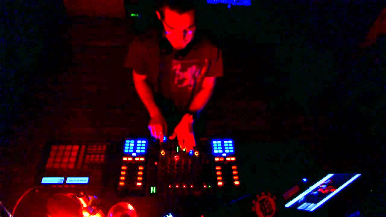 Deep House Mix: Trevor Nygaard - 3dektek_069