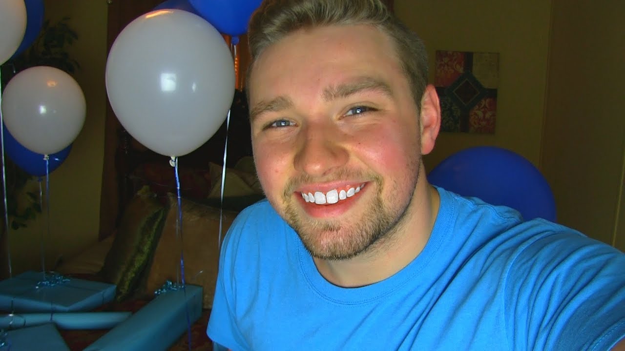 MrStrongBro's 21st Birthday! 🙌 SURPRISE full body massage AND MORE!