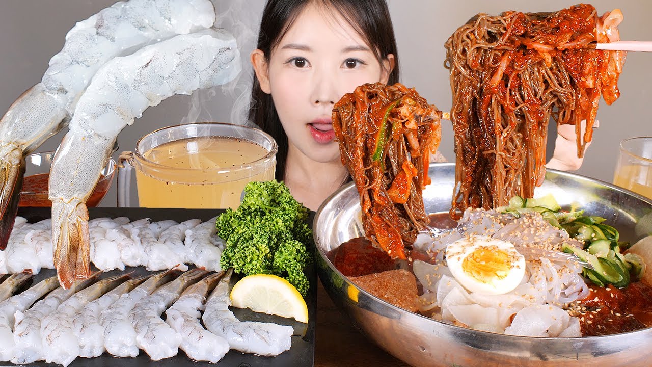 시원하게 맵부심🔥 해주냉면에 소스 듬뿍 넣고 오징어회, 생새우와 먹방 [eating show] mukbang korean food