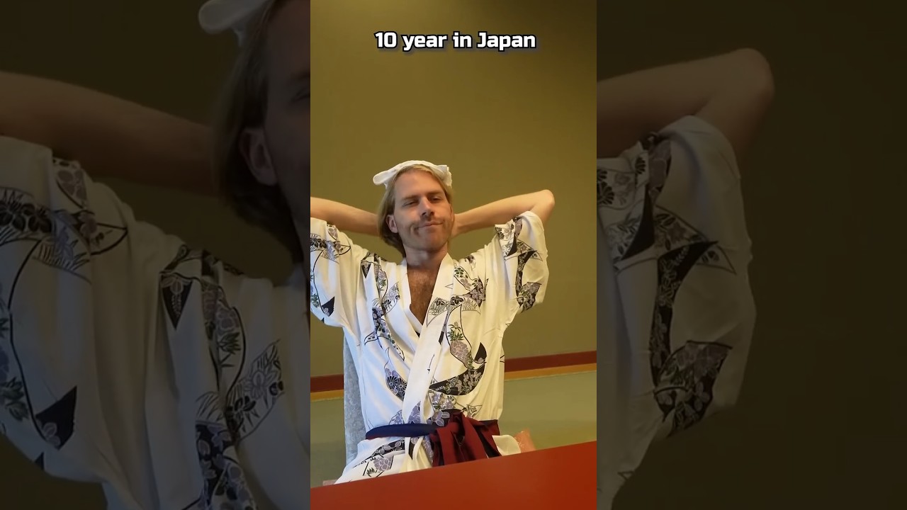 1 day vs 10 years in Japan | Toilets 🚽