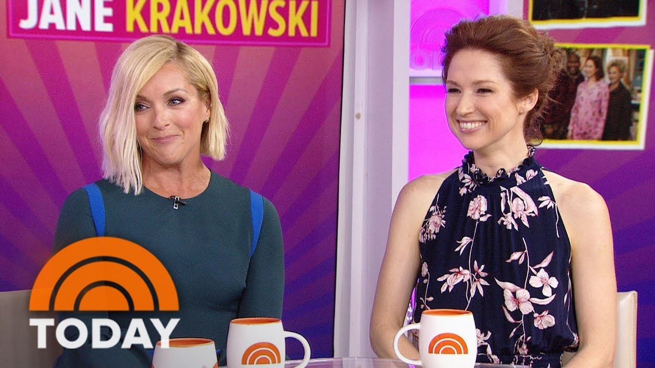 Ellie Kemper And Jane Krakowski On ‘Kimmy Schmidt,’ Attending Emmys | TODAY