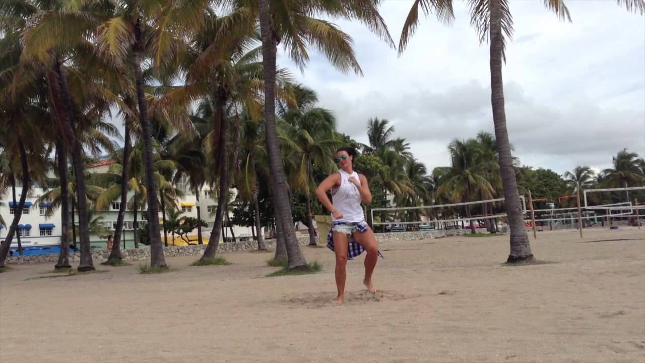 ZUMBA WITH OLA - Papaya Coconut