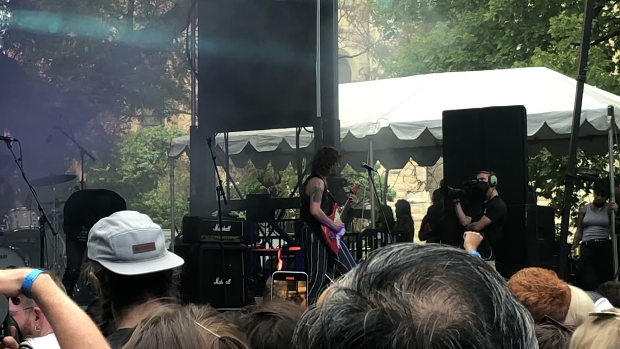 Yves Tumor live 