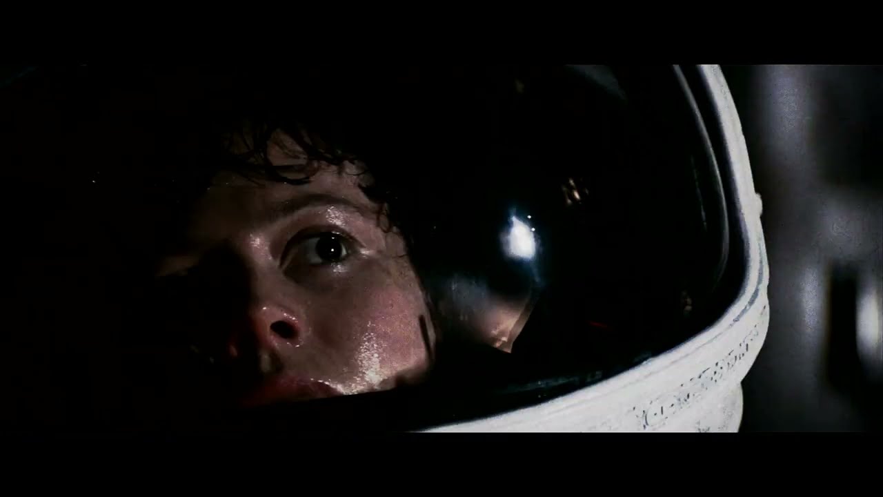 Alien (1979) Alternate Ending