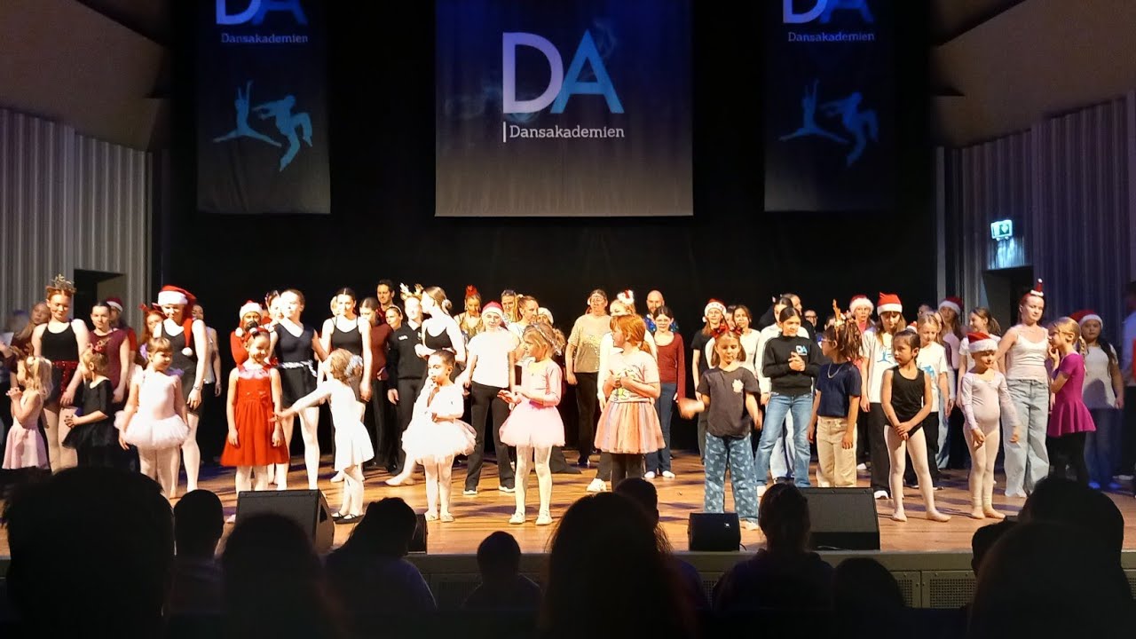 DA-dansen julavslutning 2024 (Dansakademien Norrköping) - Show 10