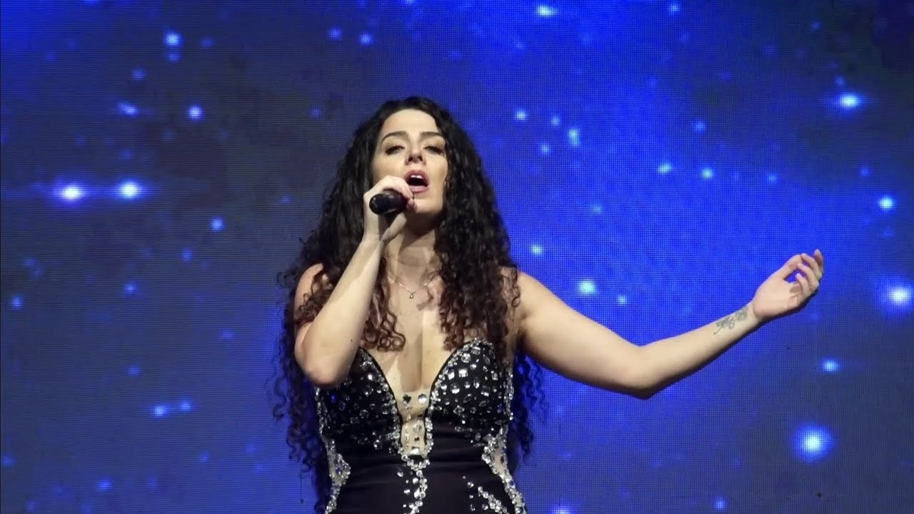Debora Bizzarro Cover - Il Cantagiro - Then you look at me - Celine Dion