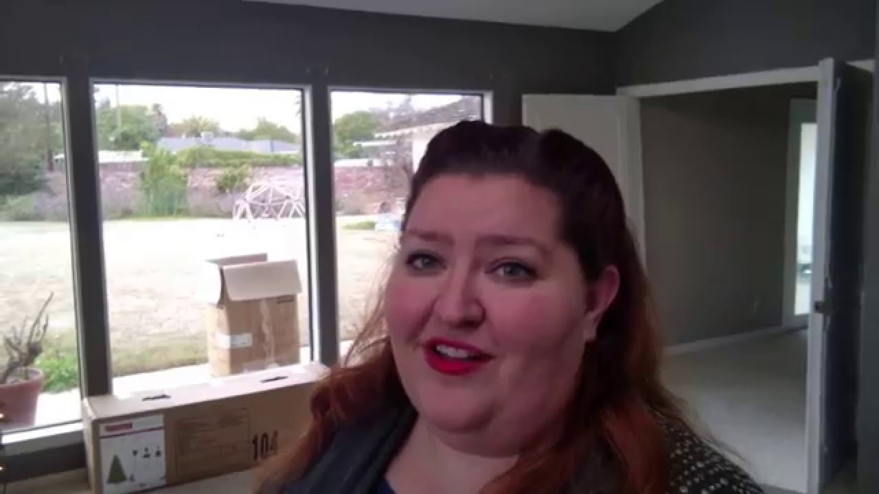 Holiday Decor: Vlogmas