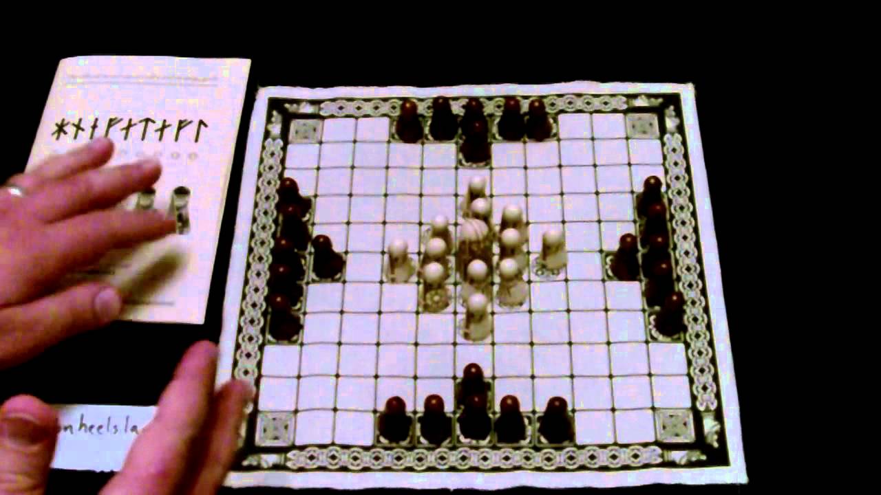 Hnefatafl - Tafl - Corner Escape - Discussion and Rules (Part 1)