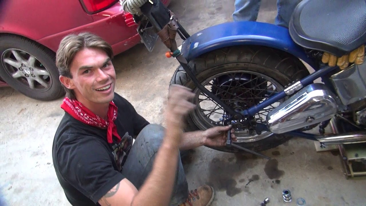 #178 1952 panhead rust bucket rear brake repair tire install crash FL harley bobber tatro machine