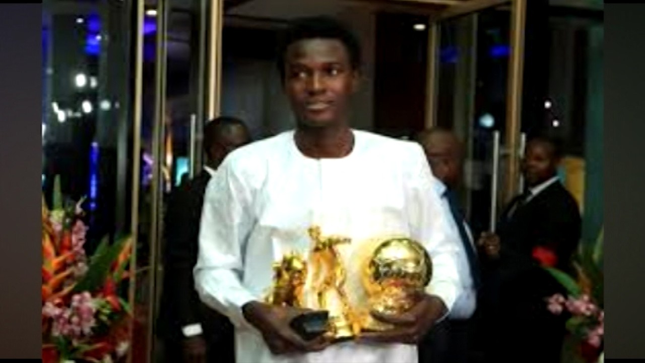 STAGE DES LIONS : UNE LISTE DE 30 JOUEURS SANS LE BALLON D'OR CAMEROUNAIS FAIT DÉBAT