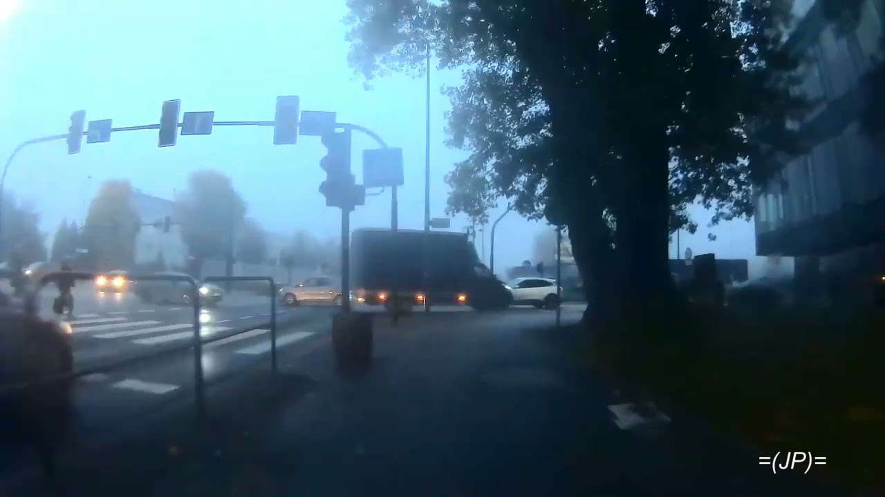 Pierwsze poranne mgły w Krakowie