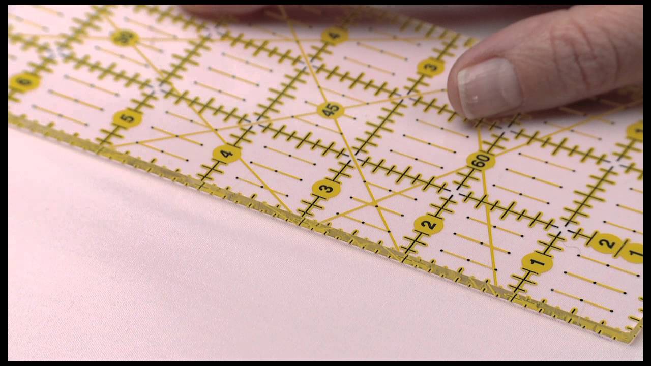 SINGER® Pintuck Presser Foot Tutorial