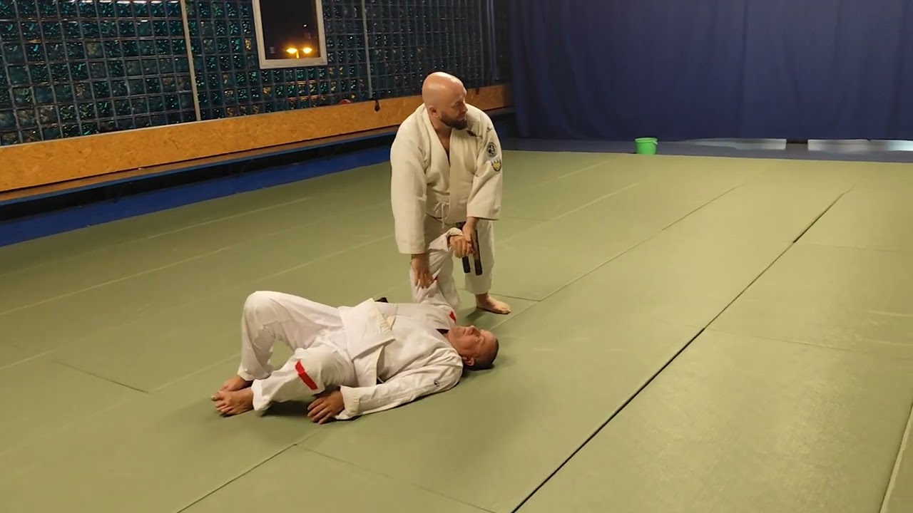 Kamil Krzemiński Shihan 7 dan AYF training in Bujinkan Dojo Yoshinkan Seiseikai Aikido 