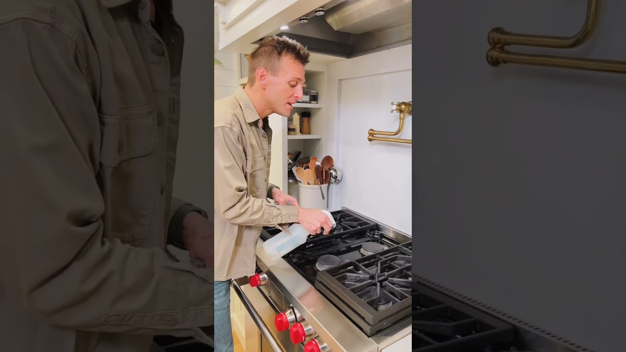 How I clean my stovetop using nontoxic products #shorts