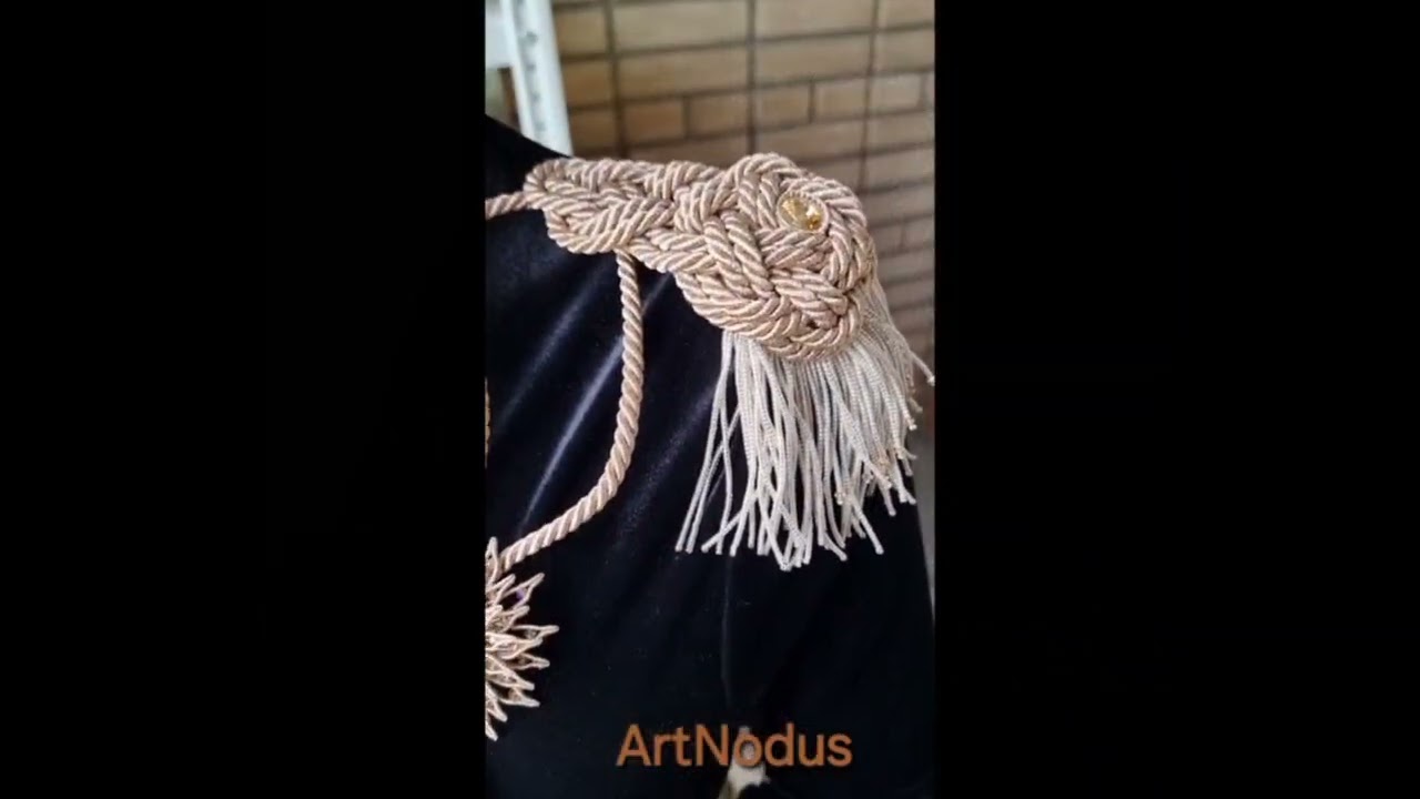 Epaulette, macrame jewelry