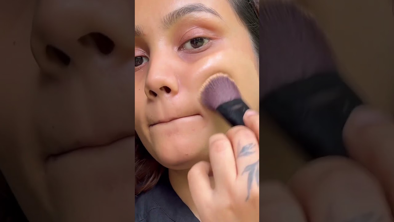 @SmashboxCosmetics halo tinted moisturiser- light medium #smashbox #tintedmoisturizer #everyday