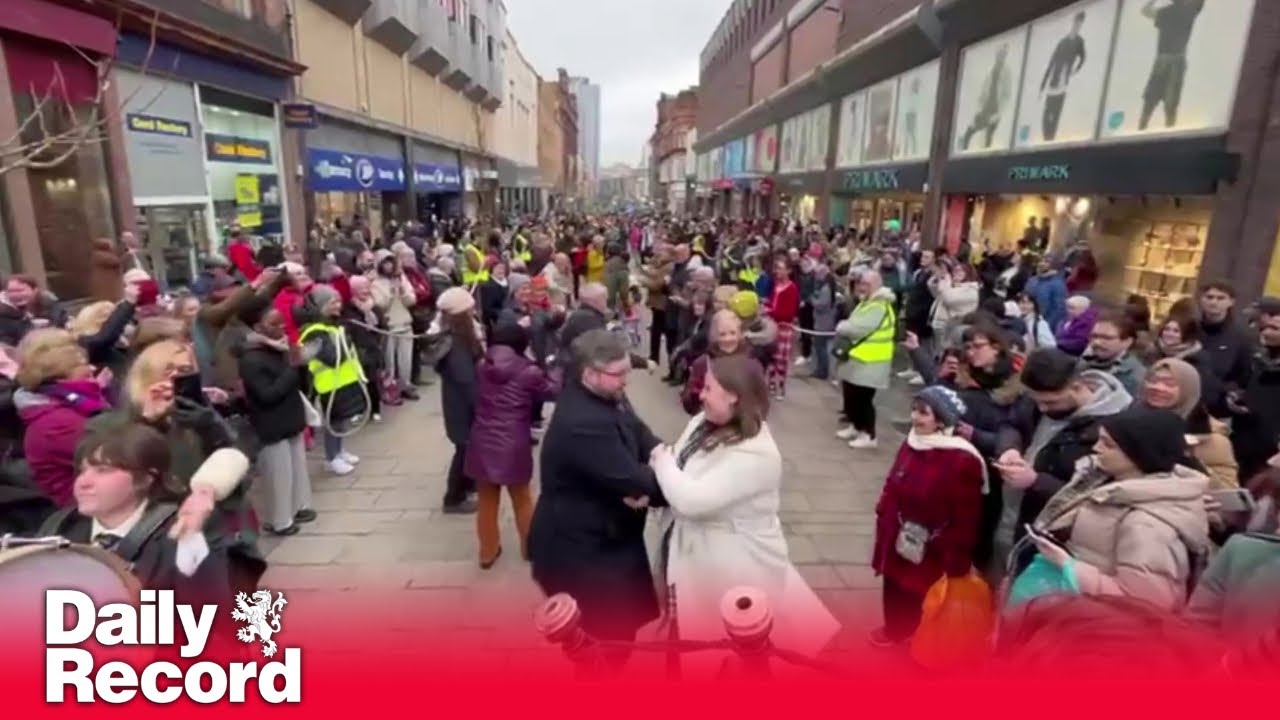 Sauchiehall Street hosts ceilidh to mark Glasgow's 850th anniversary