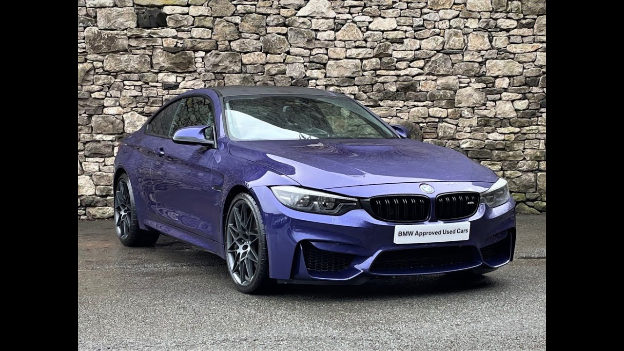 BMW M4 M Heritage Edition Coupe DCT