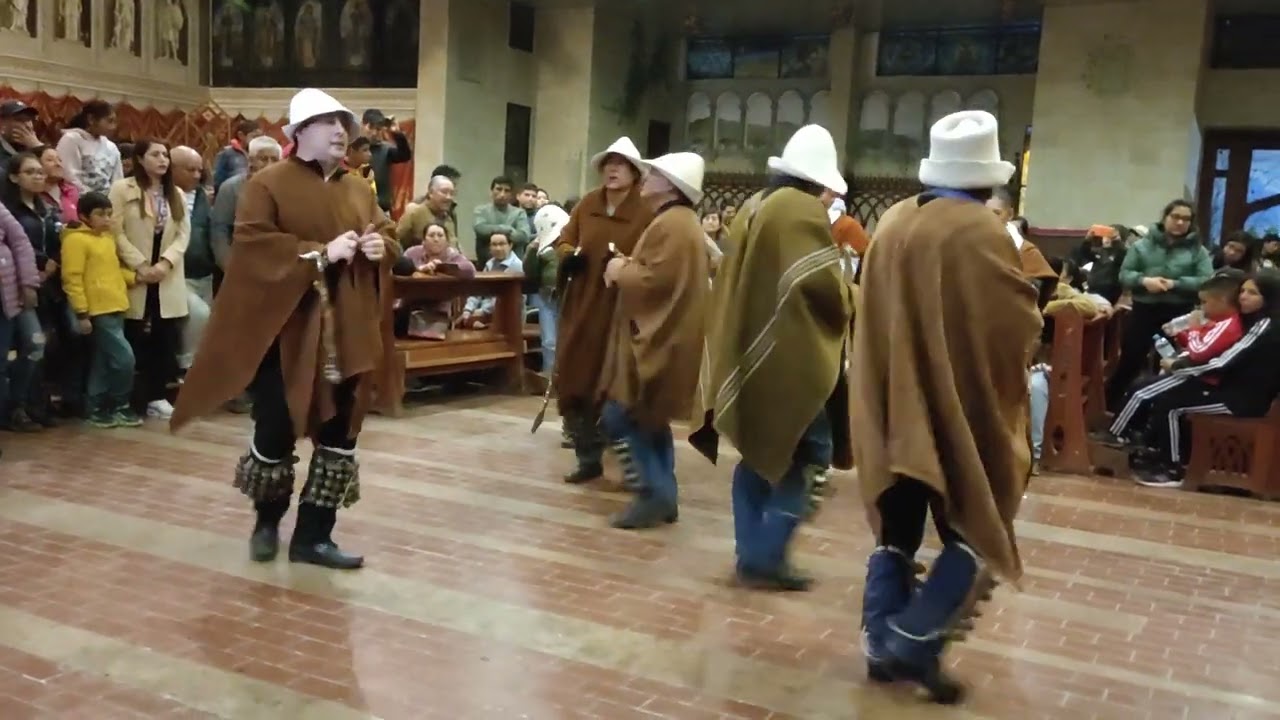 Huari Danza - Adoración Capitán Javier Asencios Valencia Huari 2023