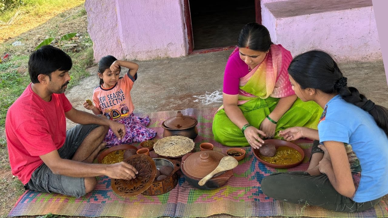 Village Women Prepares Peeled Avarekalu Sambar Vada|Hyacinth Beans Sambar|Family Traditional Life