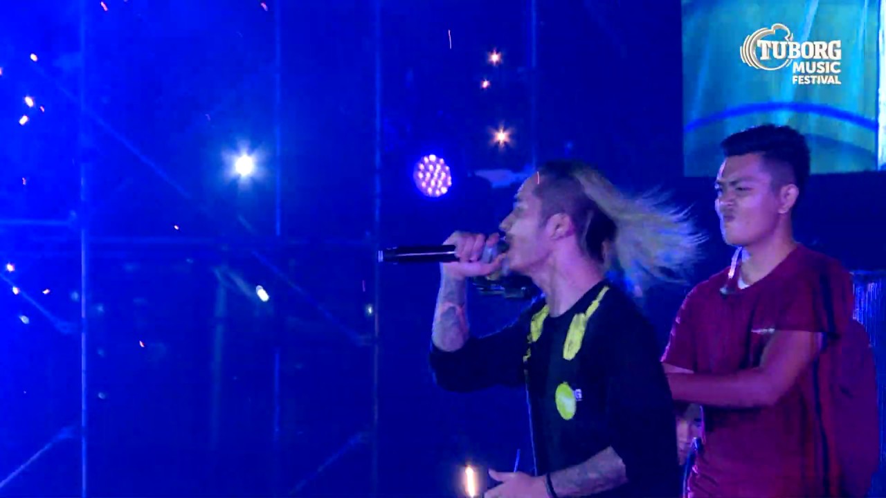 Raymond - ခ်န္ခဲ့ (Tuborg Music Festival)