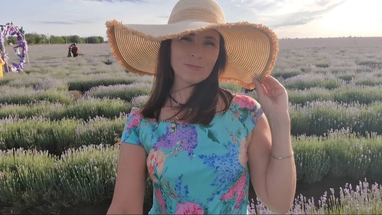 САМОЕ БОЛЬШОЕ ЛАВАНДОВОЕ ПОЛЕ В УКРАИНЕ! ФОТОЗОНЫ. ПРОДУКЦИЯ. ЦЕНЫ. МОЯ ПЕРВАЯ В ЖИЗНИ ФОТОСЕССИЯ!