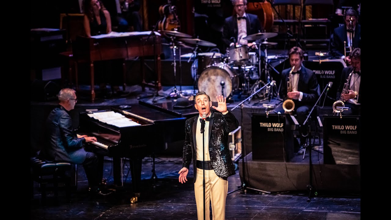 Somewhere Over The Rainbow - Thilo Wolf Big Band feat. Gaines Hall