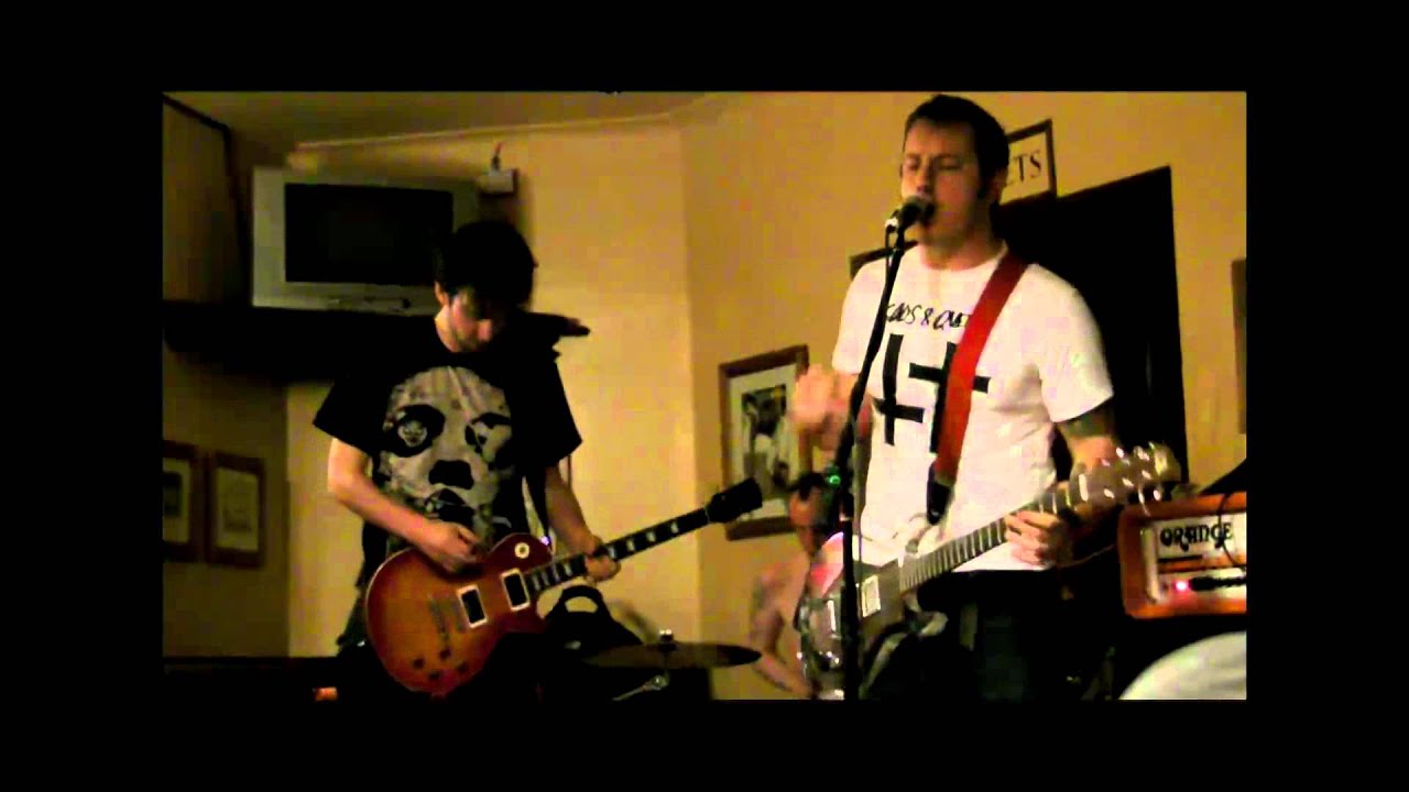 Roused to Burning Homes play at the Shakespeare's Head