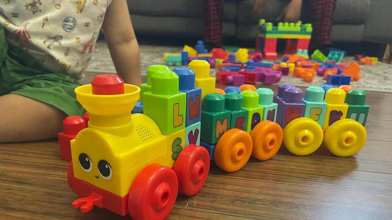 Eli new Lego alphabet train😁