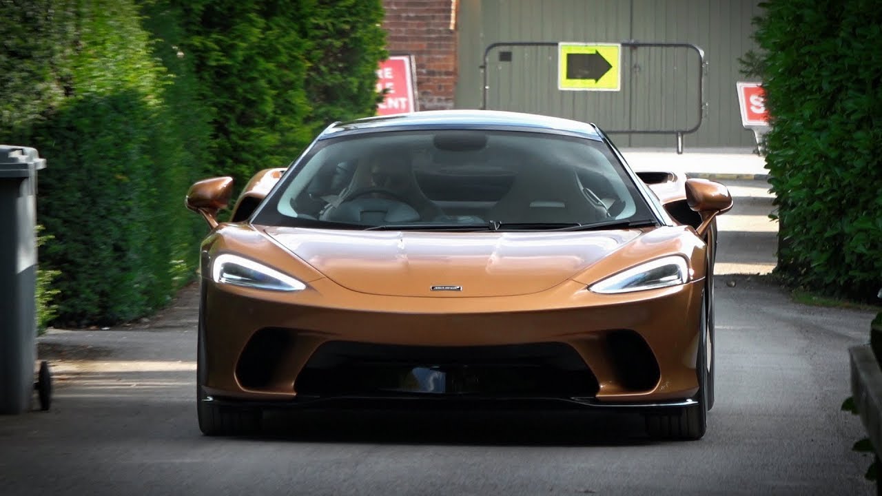 New McLaren GT - Loud acceleration sound and walkaround review