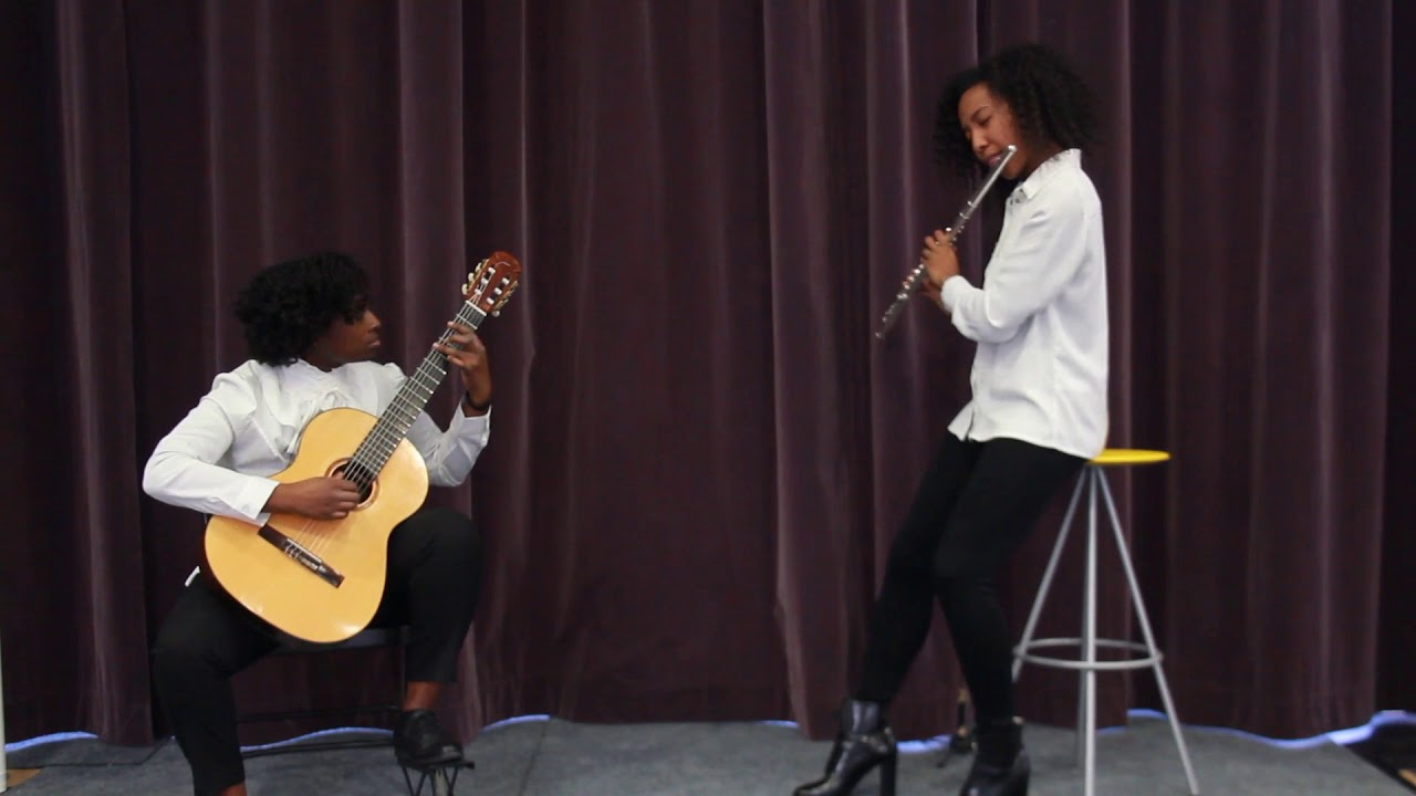 Celso Machado : Paçoca (Choro) - Performed by Duo MAHAI