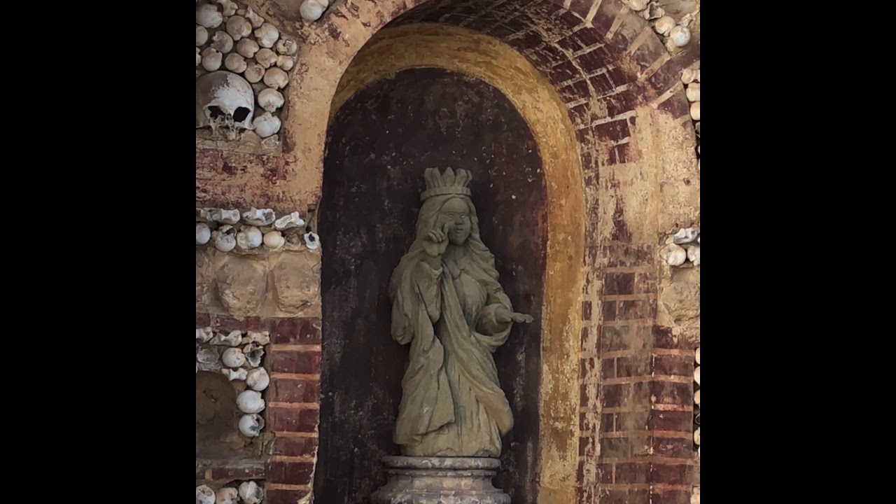 Capela Dos Ossos