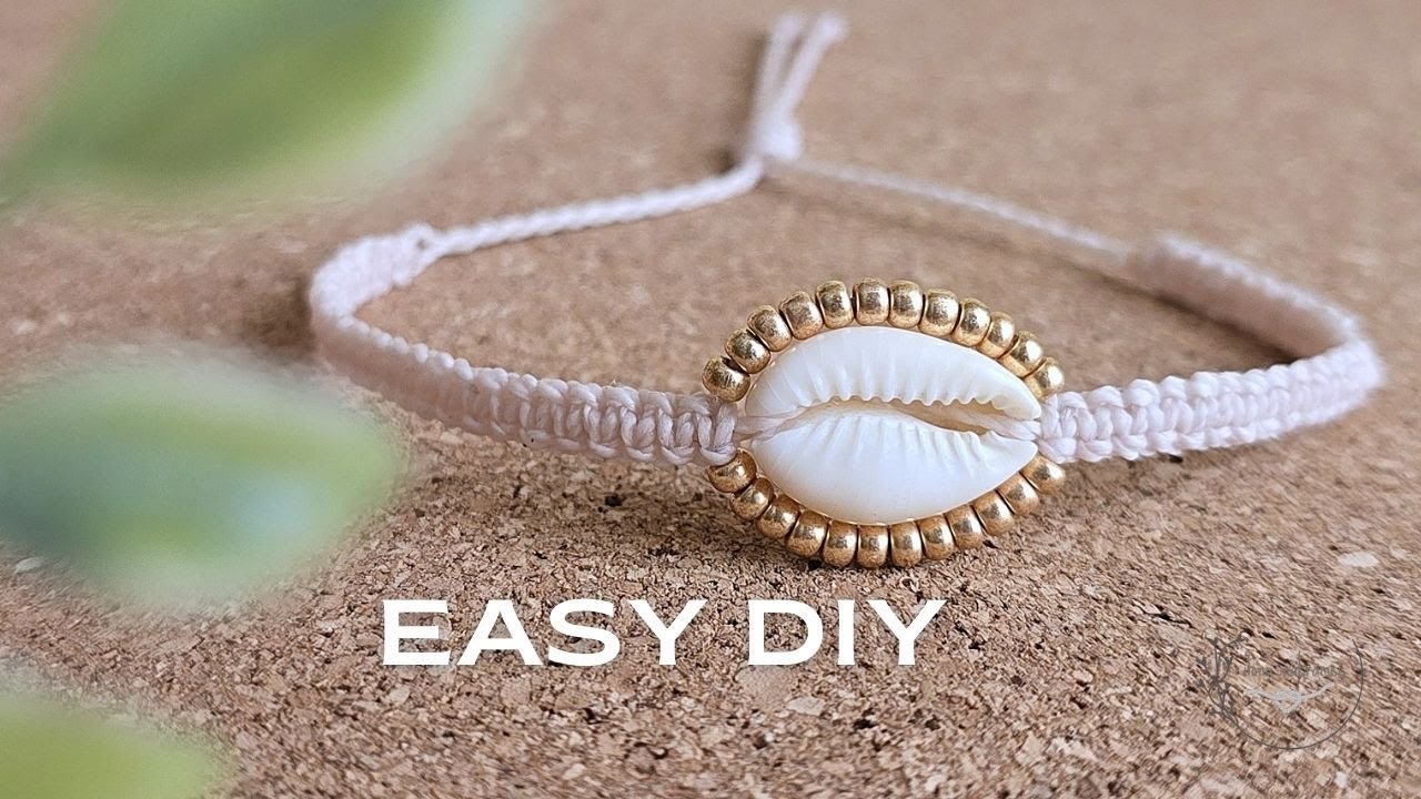 Easy DIY/Cowrie Shell Bracelet/How To Make Bracelet At Home 🐚