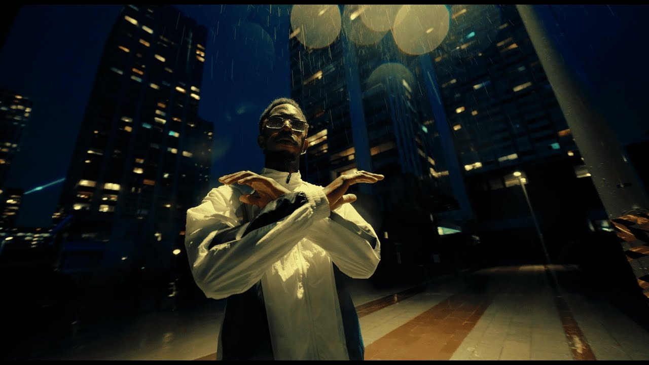 Maks - 2/3 Millions (Clip Officiel)