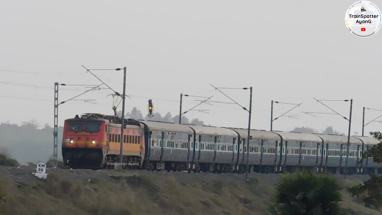 Scenic departure : Siuri-Howrah Intercity Express with Offlink accelerates towards Sainthia