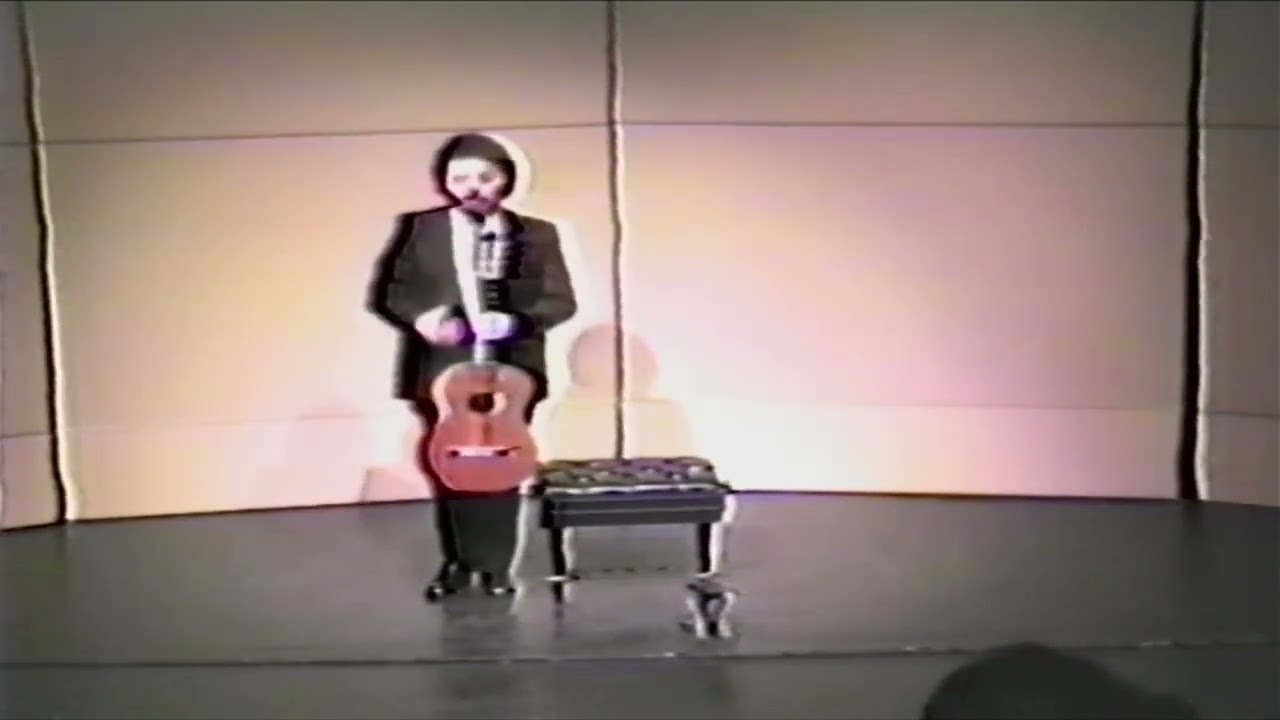 Manuel Barrueco Guitar Foundation of America, October 23, 1986 Full Concert un-cut.