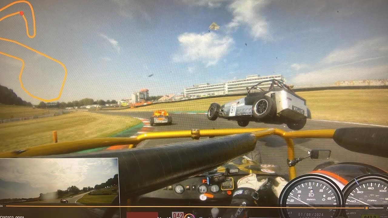 Caterham 310R 2024 - Brands Hatch Race 2 -  Last lap CRASH (P11)