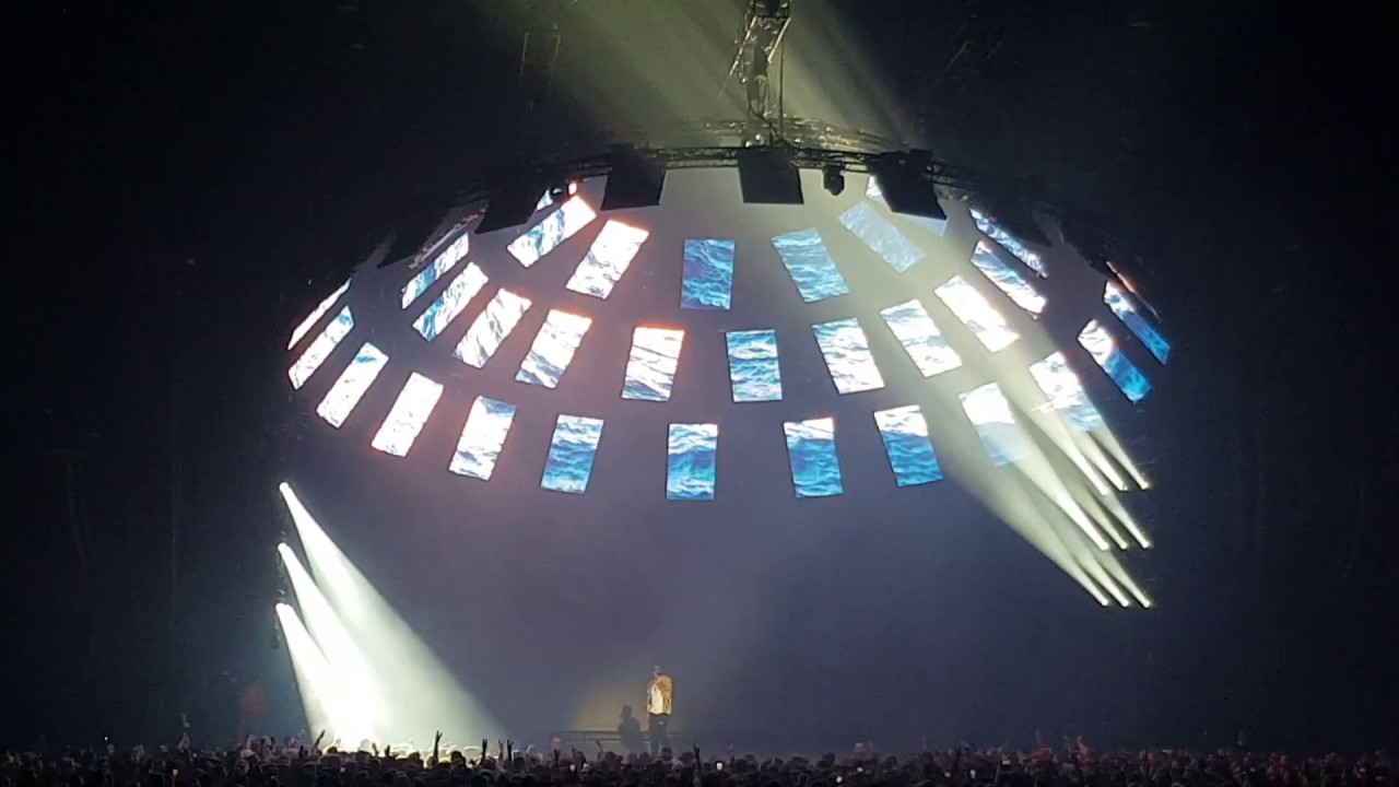 Damso : Macarena ( Bruxelles / Palais 12 )