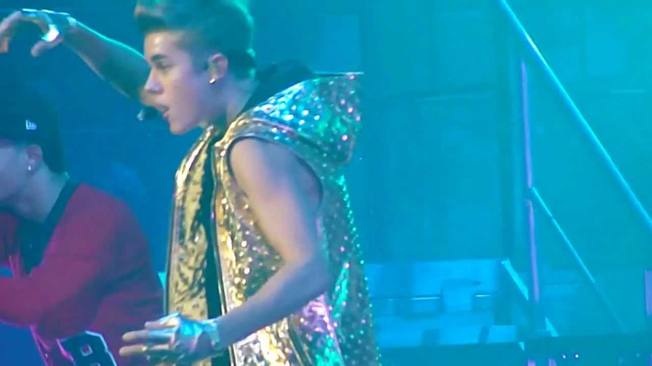 Justin Bieber - One time 10-5-12 Fresno Ca.