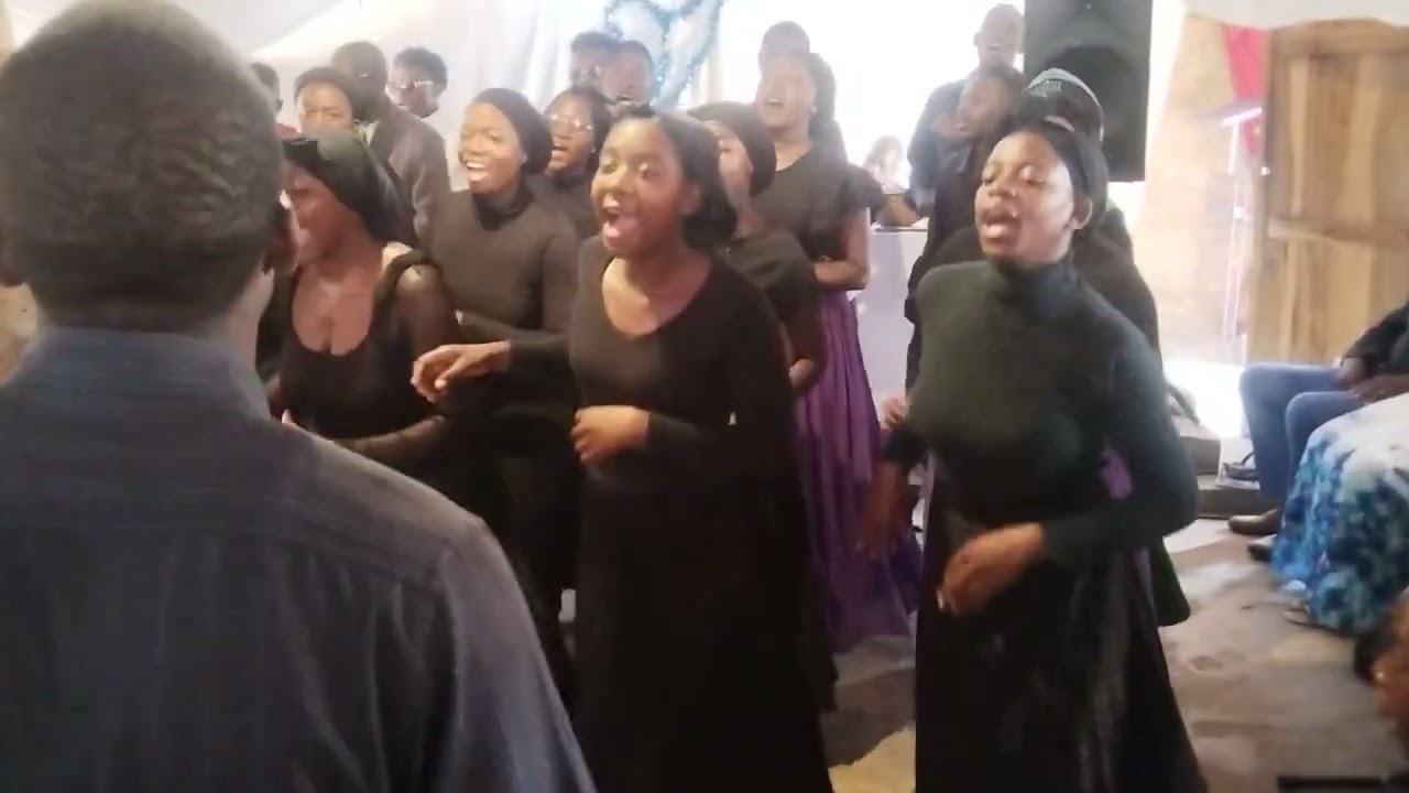Satotwa Full Gospel Church (Youth) - Cili akeza
