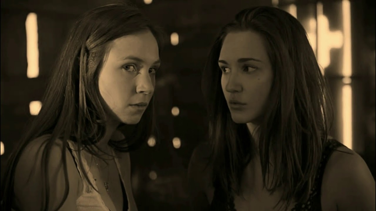 Wynonna Earp crack - Wayhaught crack 2